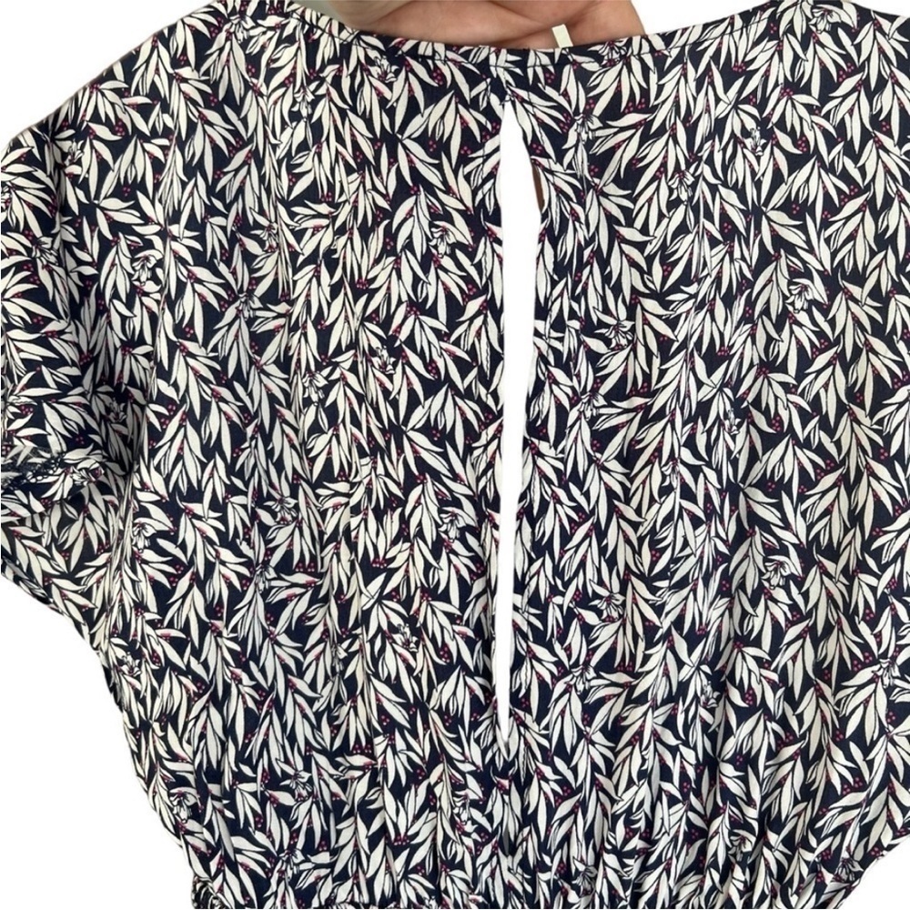 Lulus Dondi Leaf Print Romper Navy White Pink Tie Front S - Picture 7 of 14